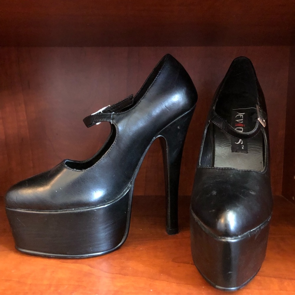 Black platform heels